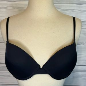 36C Vince Camuto bra